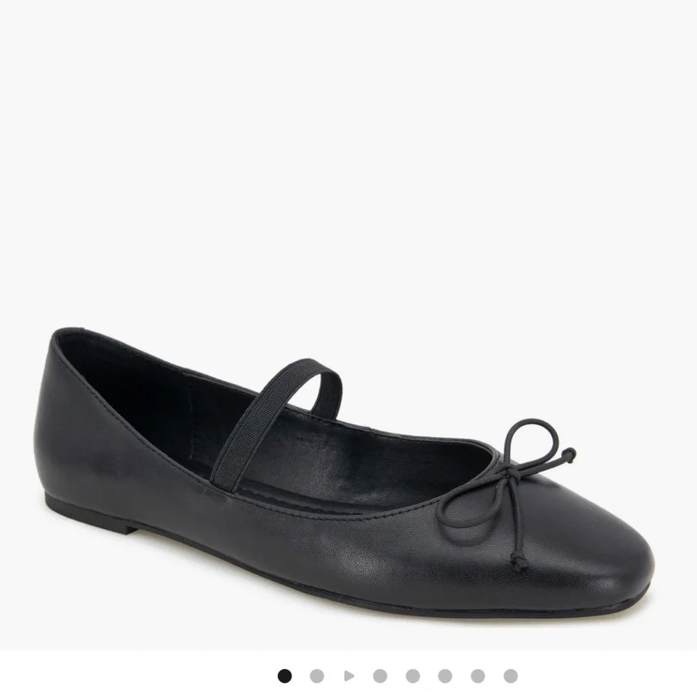 NWOT Kenneth Cole Reaction Myra Flats 7.5 and 9